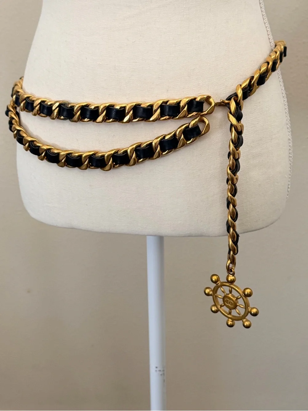 CHANEL Vintage Gold Chain Belt with Black Leather and CC Nautical Wheel Charm